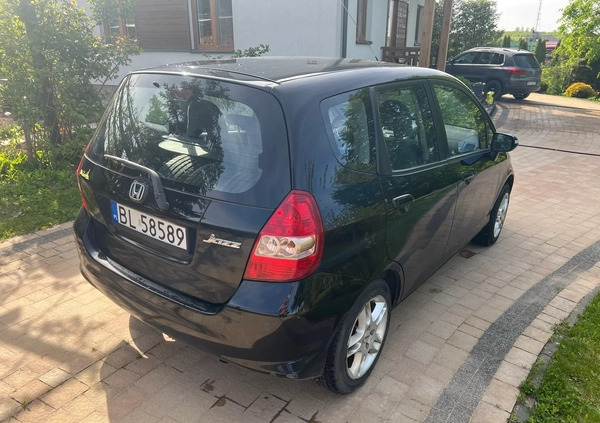 Honda Jazz cena 7700 przebieg: 210330, rok produkcji 2005 z Łomża małe 301